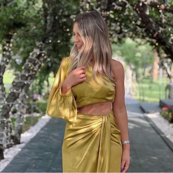 ZARA SATIN EFFECT ASYMMETRIC DRESS - Picture 4 of 13